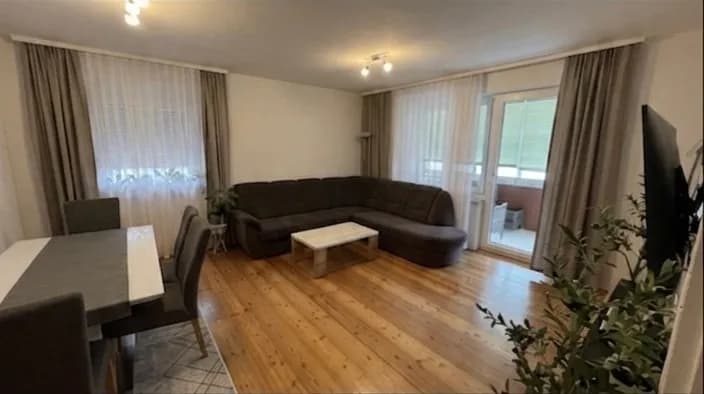 4-Zimmer-Wohnung kaufen in Vöcklabruck – 102 m², € 270.000 – Bild 9 von 11