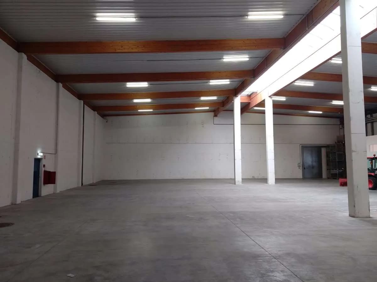 Gewerbeimmobilie mieten in Wien – 889 m², € 7.810 – Bild 6 von 10
