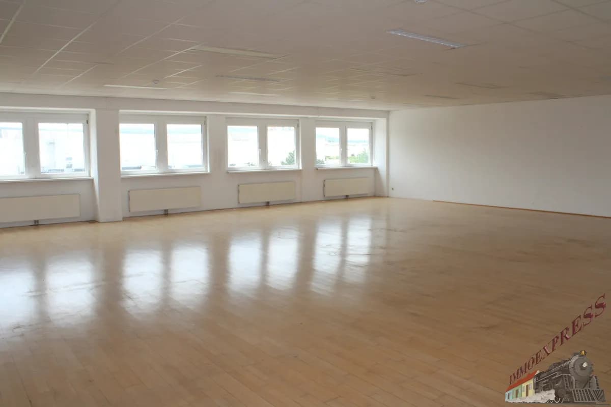 Gewerbeimmobilie mieten in Mödling – 410 m², € 5.166