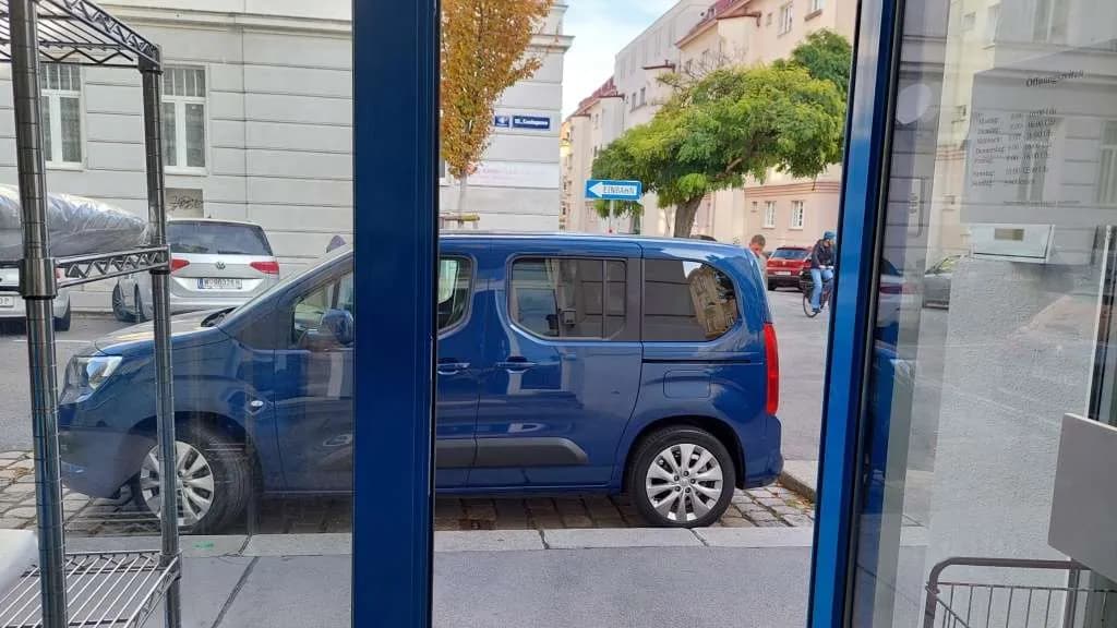 1-Zimmer-Immobilie mieten in Wien – 102 m², € 1.186 – Bild 2 von 5