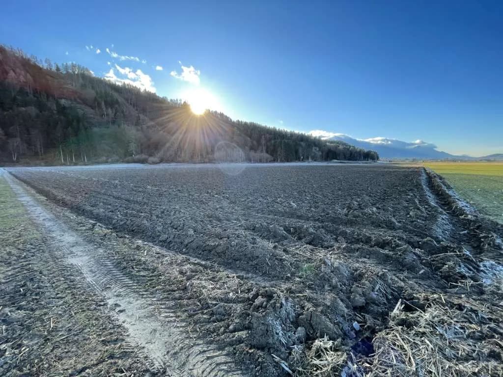 Grundstück kaufen in Klagenfurt Land – 86 733 m², € 607.131 – Bild 7 von 8