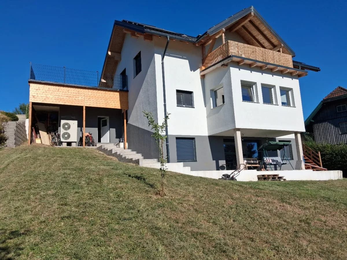 7-Zimmer-Gewerbeimmobilie kaufen in Vöcklabruck – 196 m², € 690.000