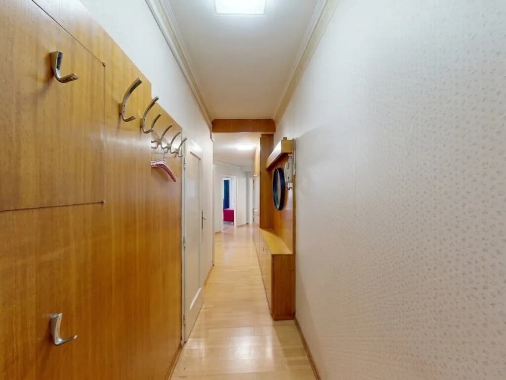 4-Zimmer-Wohnung kaufen in Wien – 96,6 m², € 255.000 – Bild 2 von 16