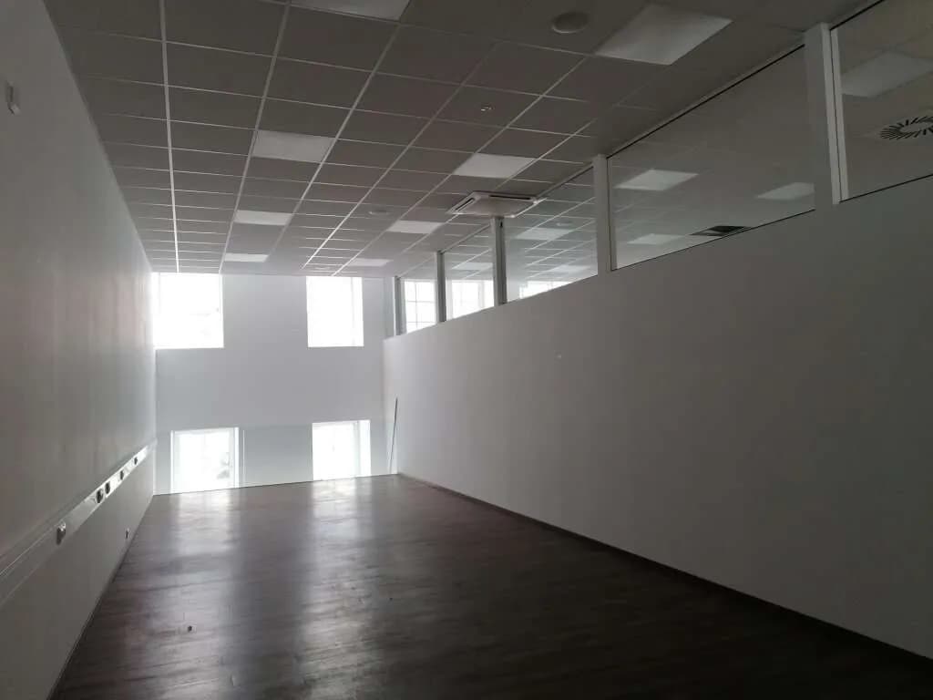 Gewerbeimmobilie mieten in Ried im Innkreis – 308 m², € 3.532 – Bild 10 von 16