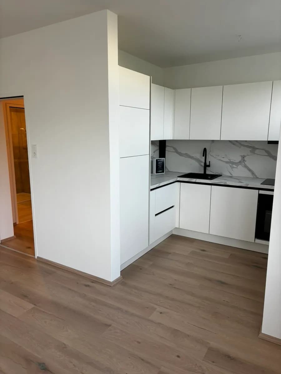 2-Zimmer-Wohnung mieten in Linz – 52 m², € 890 – Bild 2 von 20