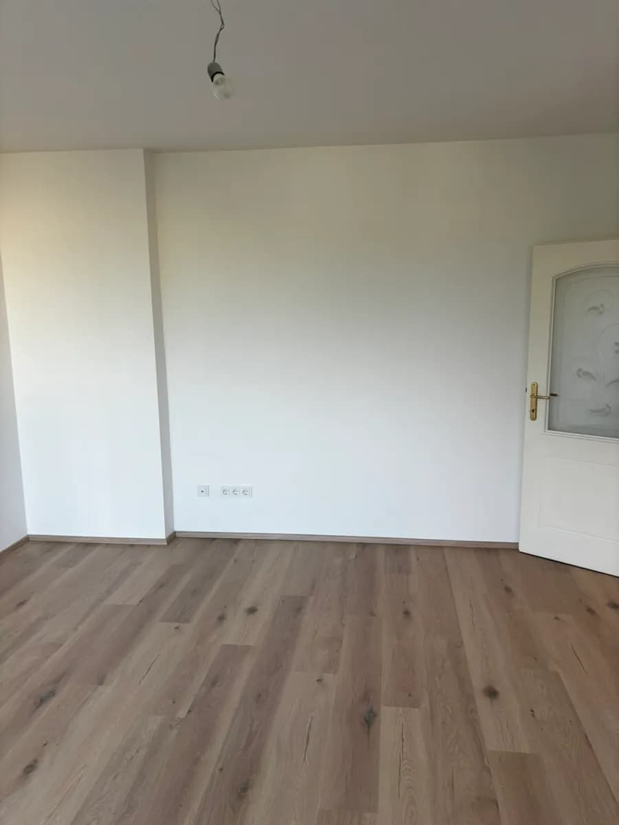 2-Zimmer-Wohnung mieten in Linz – 52 m², € 890 – Bild 6 von 20