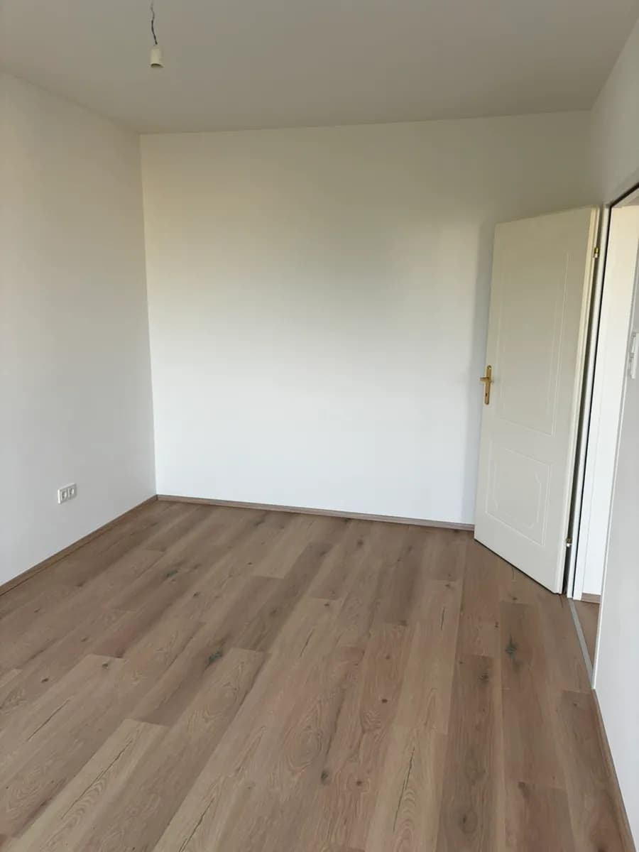2-Zimmer-Wohnung mieten in Linz – 52 m², € 890 – Bild 7 von 20