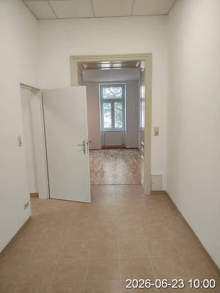 5-Zimmer-Wohnung mieten in Wien – 142 m², € 2.100 – Bild 3 von 27