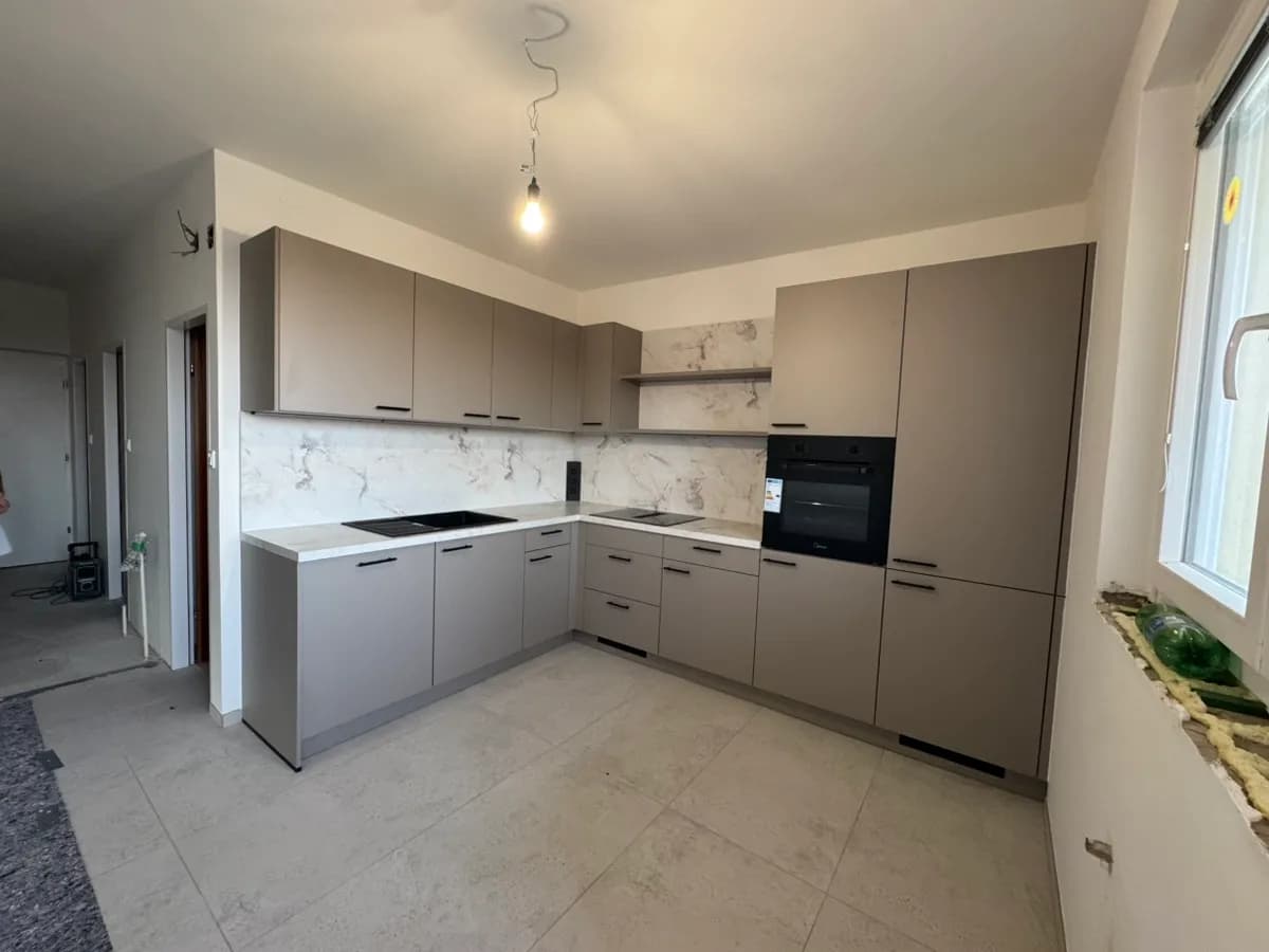 2-Zimmer-Wohnung mieten in Weiz – 71 m², € 900 – Bild 2 von 3
