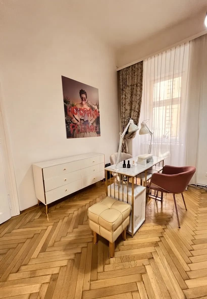 1-Zimmer-Gewerbeimmobilie mieten in Wien – 10 m², € 400 – Bild 2 von 2