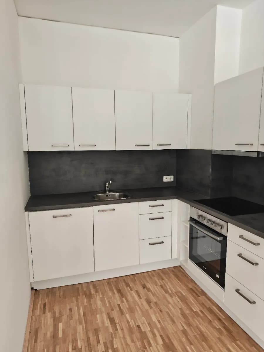 1-Zimmer-Wohnung mieten in Wels – 51 m², € 625 – Bild 2 von 5