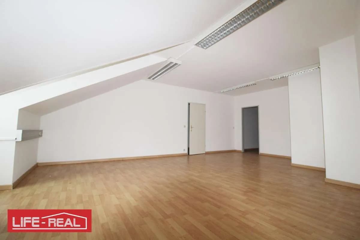 4-Zimmer-Gewerbeimmobilie mieten in Linz – 142 m², € 1.580 – Bild 1 von 14