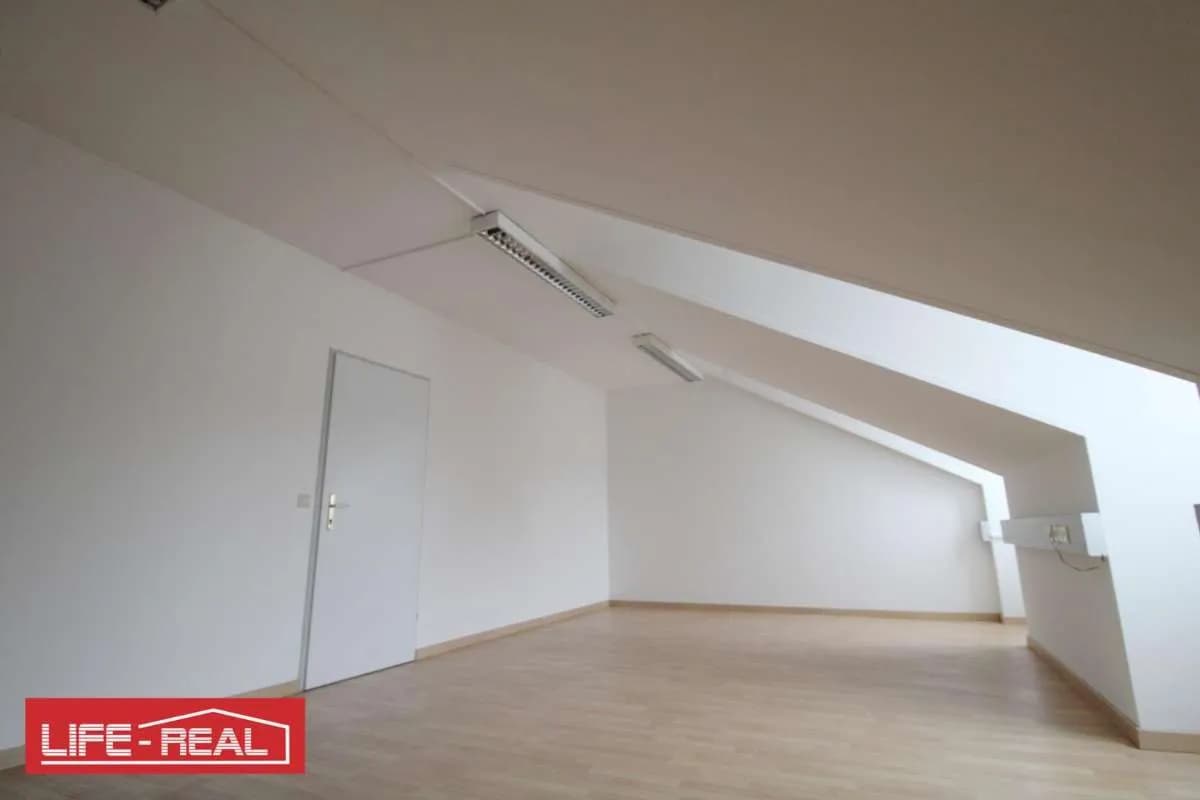 4-Zimmer-Gewerbeimmobilie mieten in Linz – 142 m², € 1.580 – Bild 5 von 14