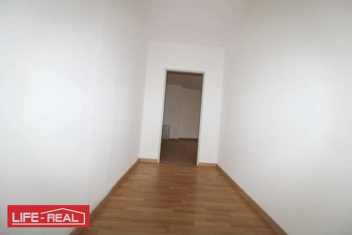 4-Zimmer-Gewerbeimmobilie mieten in Linz – 142 m², € 1.580 – Bild 12 von 14