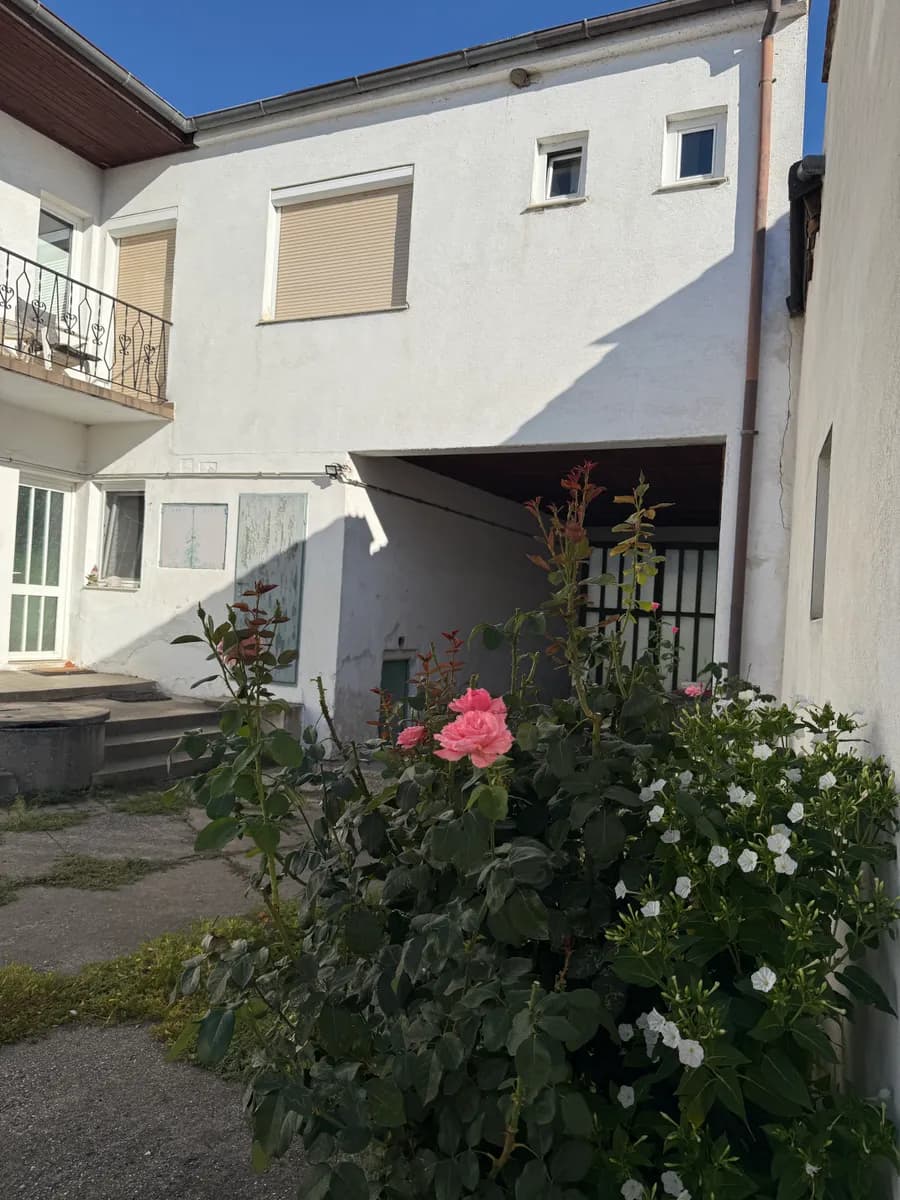 6-Zimmer-Haus kaufen in Gänserndorf – 200 m², € 340.000 – Bild 2 von 8