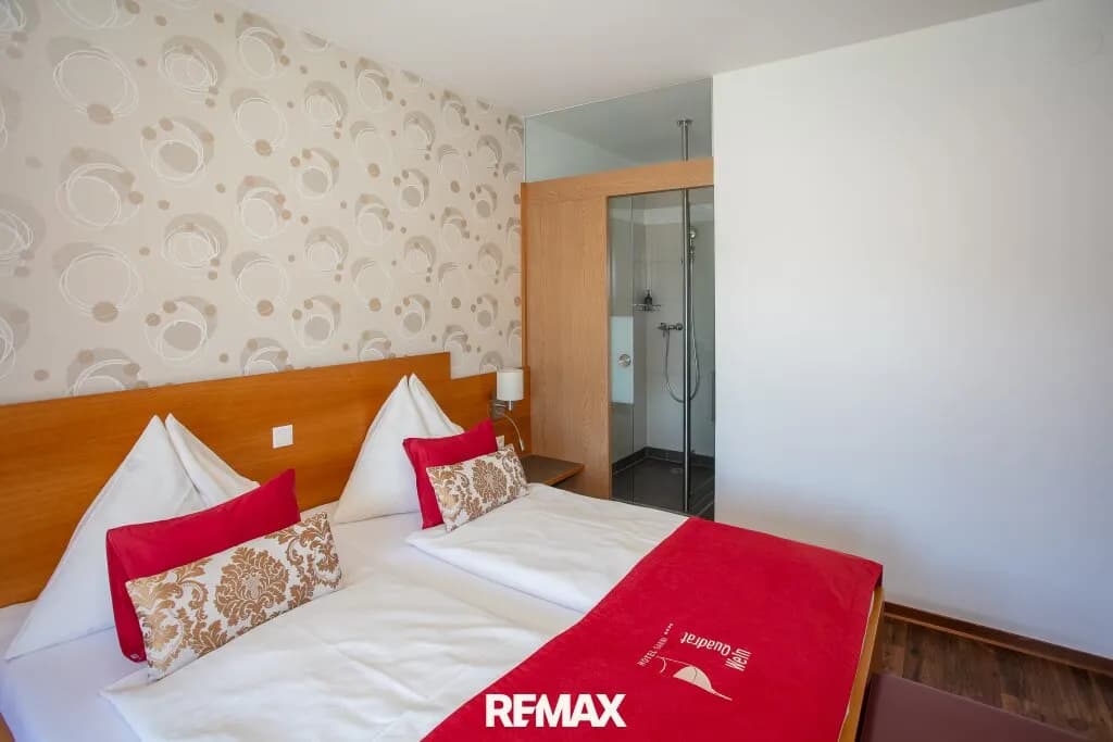 Gewerbeimmobilie kaufen in Krems Land – 129,69 m², € 3.300.000 – Bild 12 von 34
