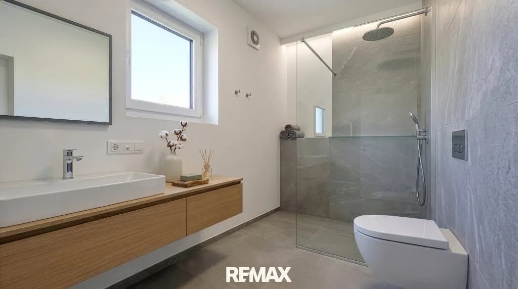 5-Zimmer-Haus kaufen in Perg – 122,6 m² – Bild 3 von 9