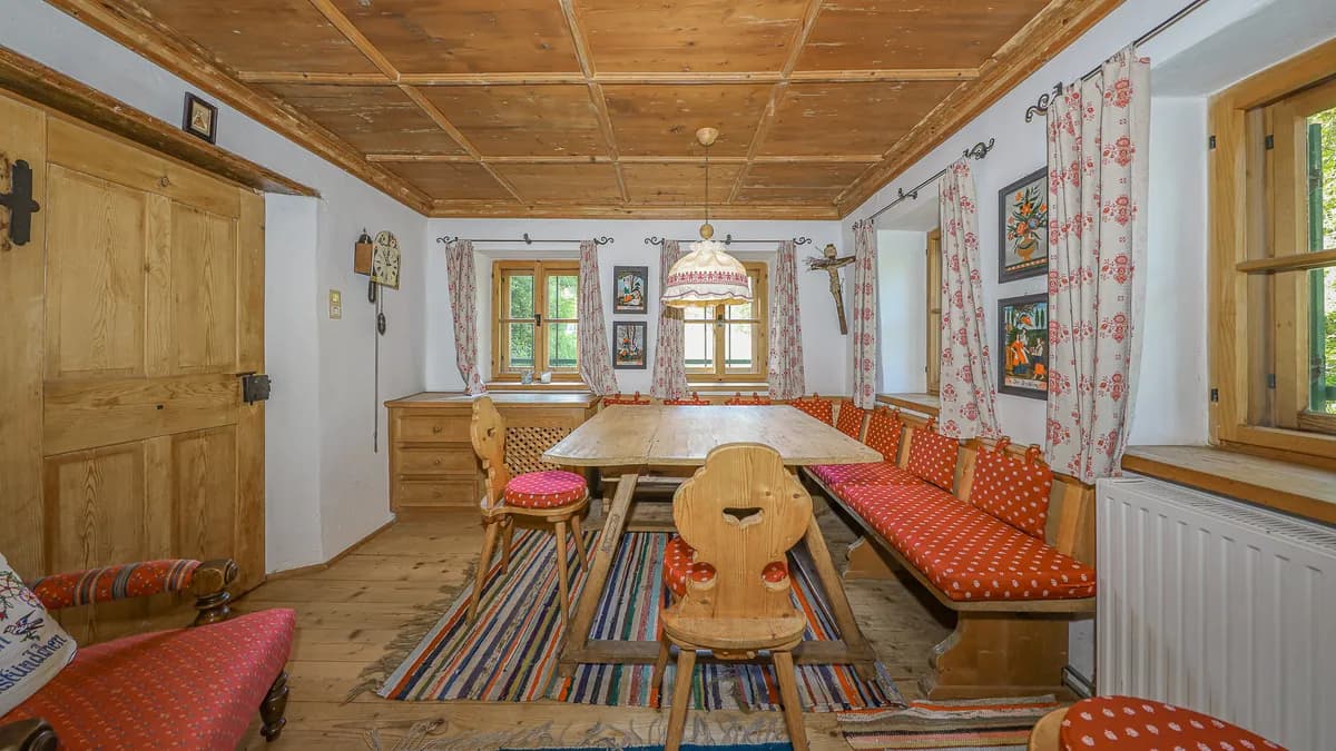 6-Zimmer-Haus kaufen in Kitzbühel – 200 m², € 1.260.000 – Bild 6 von 19