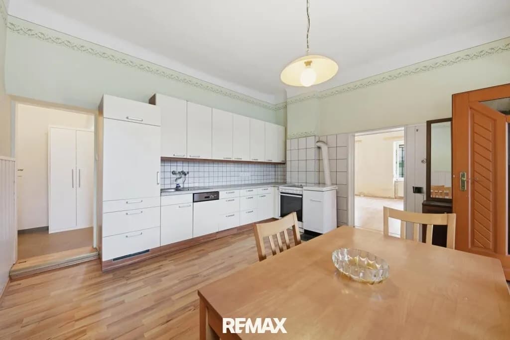 4-Zimmer-Haus kaufen in Hollabrunn – 138,3 m², € 159.000
