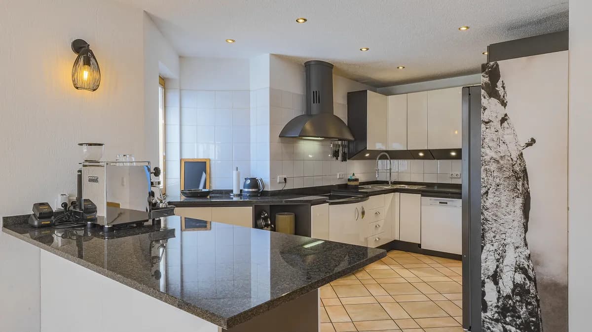 6-Zimmer-Haus kaufen in Kitzbühel – 225 m², € 1.490.000 – Bild 8 von 25