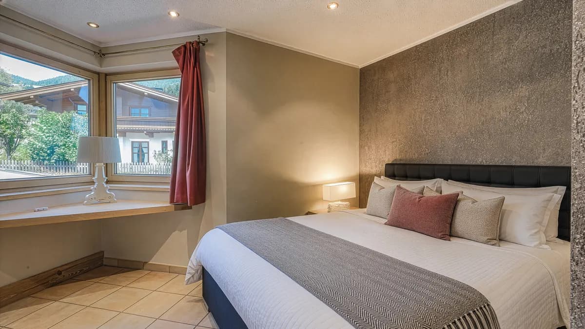 6-Zimmer-Haus kaufen in Kitzbühel – 225 m², € 1.490.000 – Bild 16 von 25