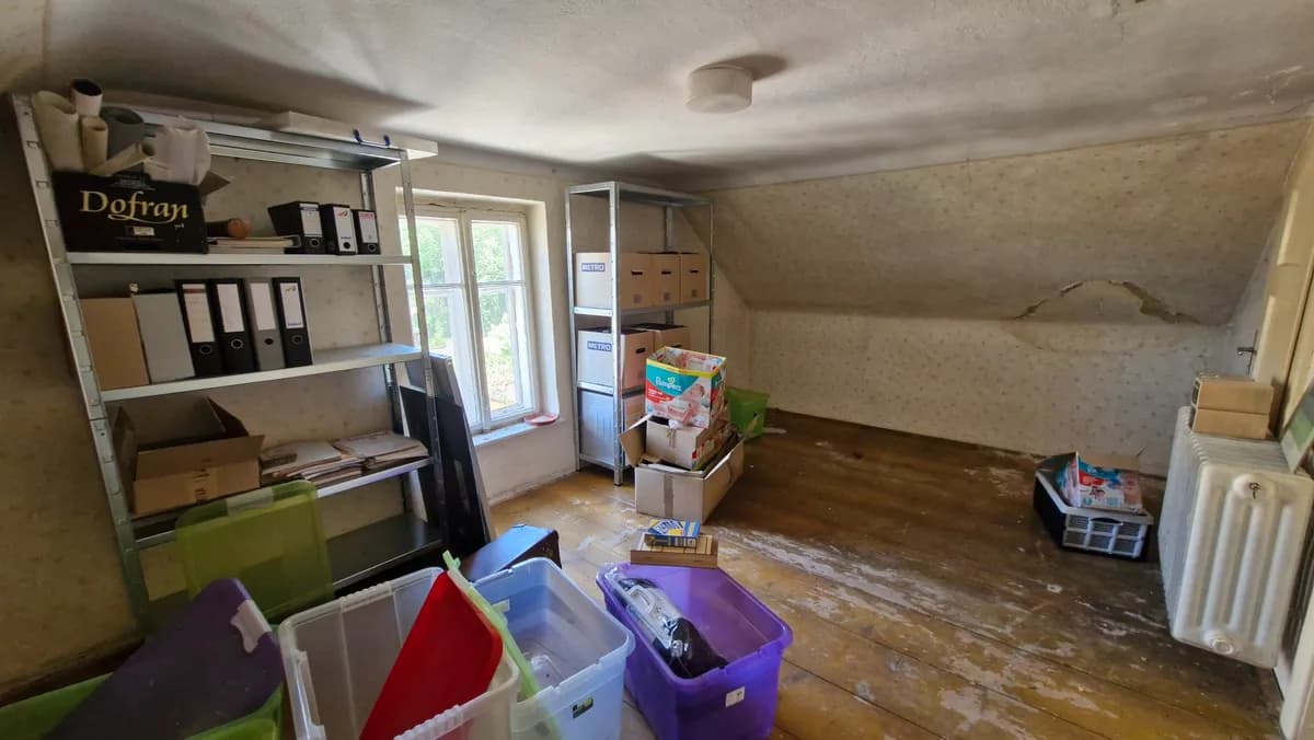 7-Zimmer-Haus kaufen in Horn – 150 m², € 60.000 – Bild 8 von 14