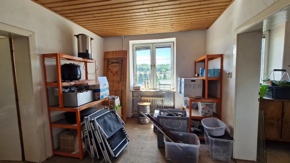 7-Zimmer-Haus kaufen in Horn – 150 m², € 60.000 – Bild 13 von 14