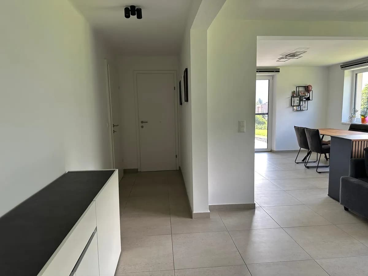 2-Zimmer-Wohnung mieten in Feldkirchen – 64 m², € 1.100 – Bild 4 von 11