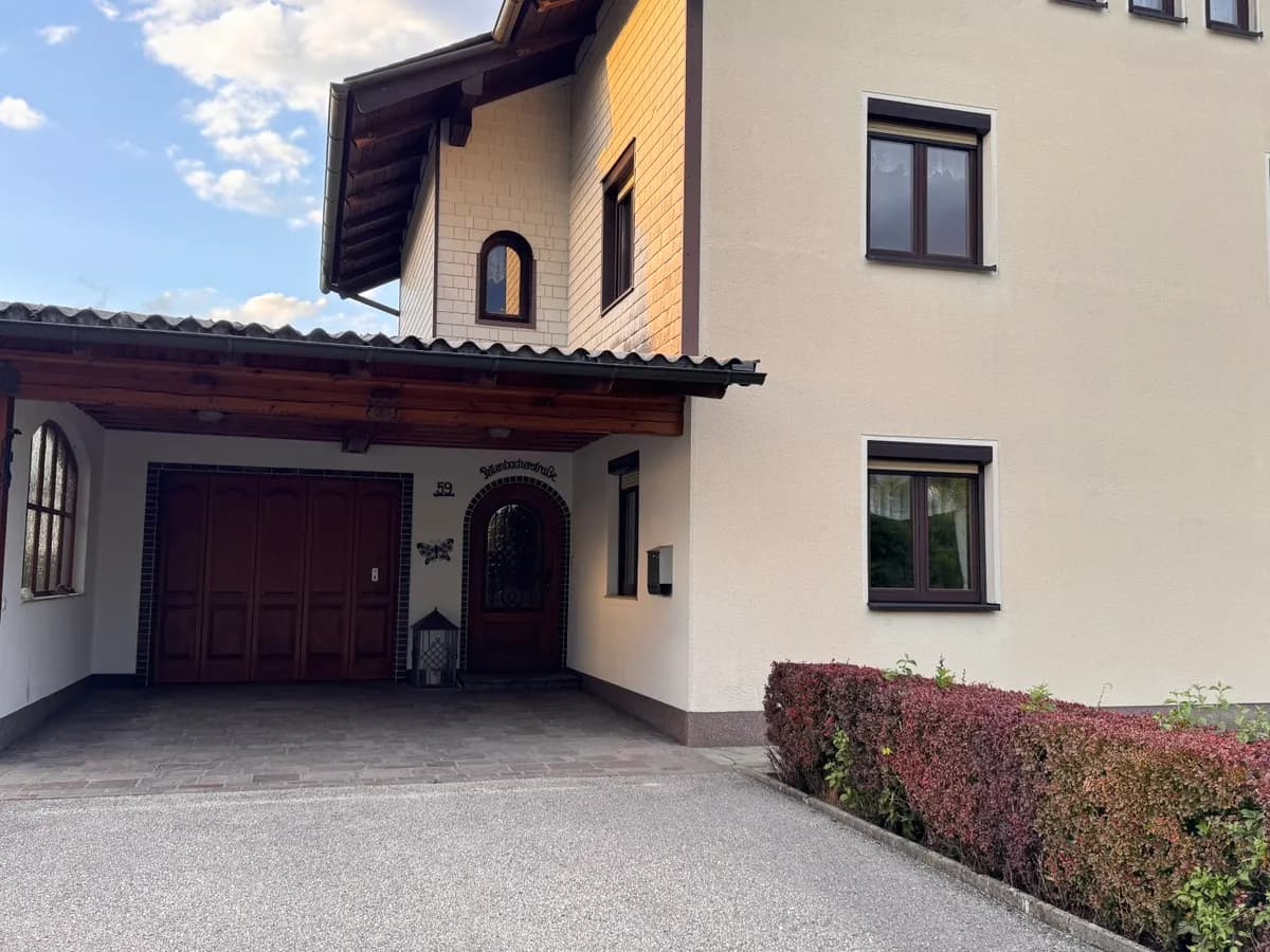 12-Zimmer-Haus mieten in Gmunden – 140 m², € 1.800 – Bild 3 von 23