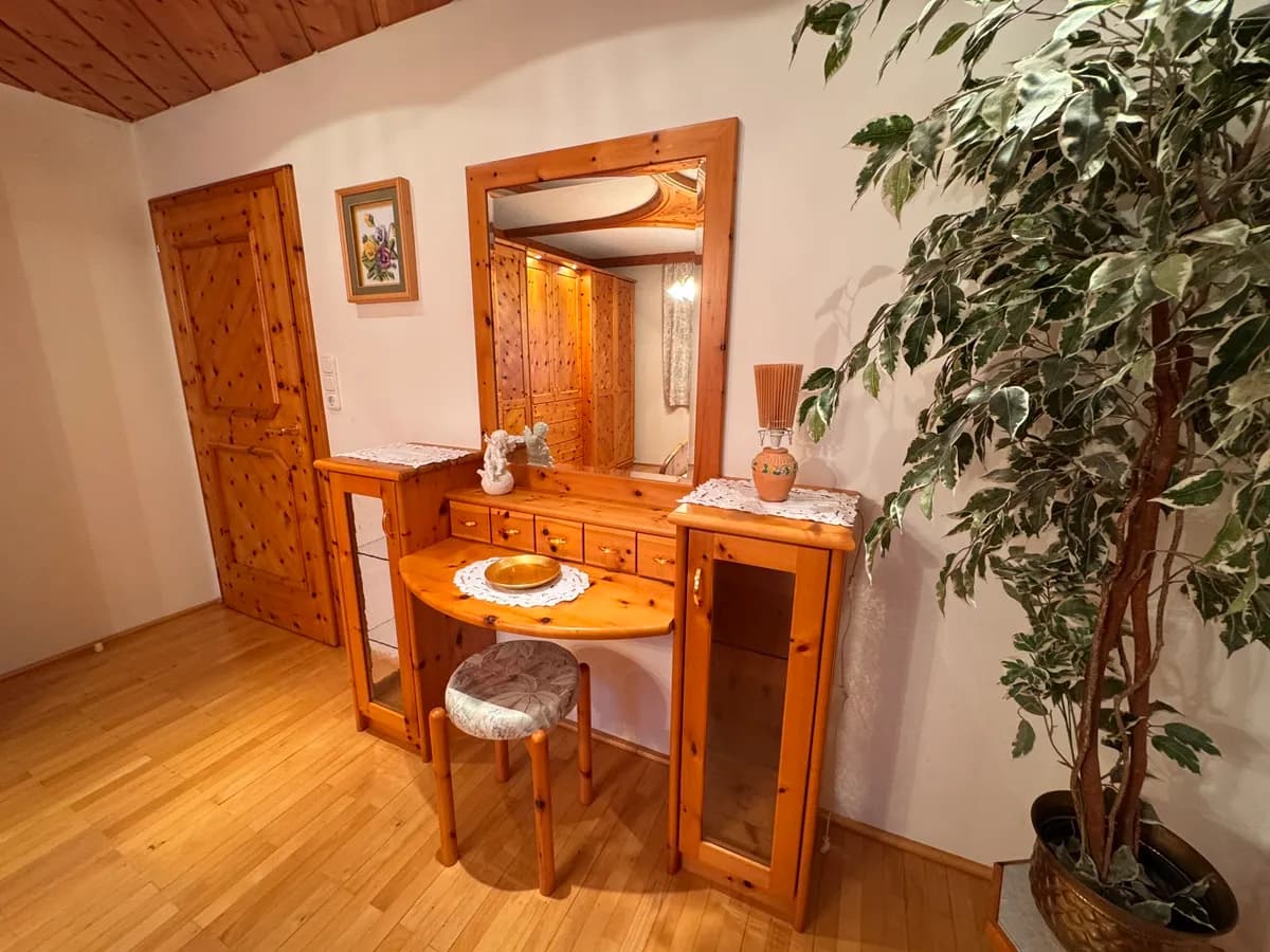 12-Zimmer-Haus mieten in Gmunden – 140 m², € 1.800 – Bild 11 von 23