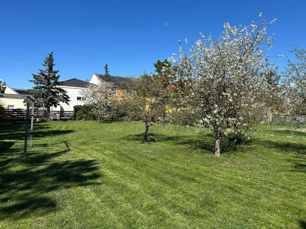 Grundstück kaufen in Mödling – 1 190 m², € 549.000