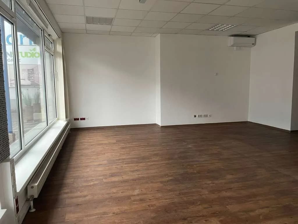 2-Zimmer-Gewerbeimmobilie mieten in Graz – 74 m², € 10 – Bild 4 von 5
