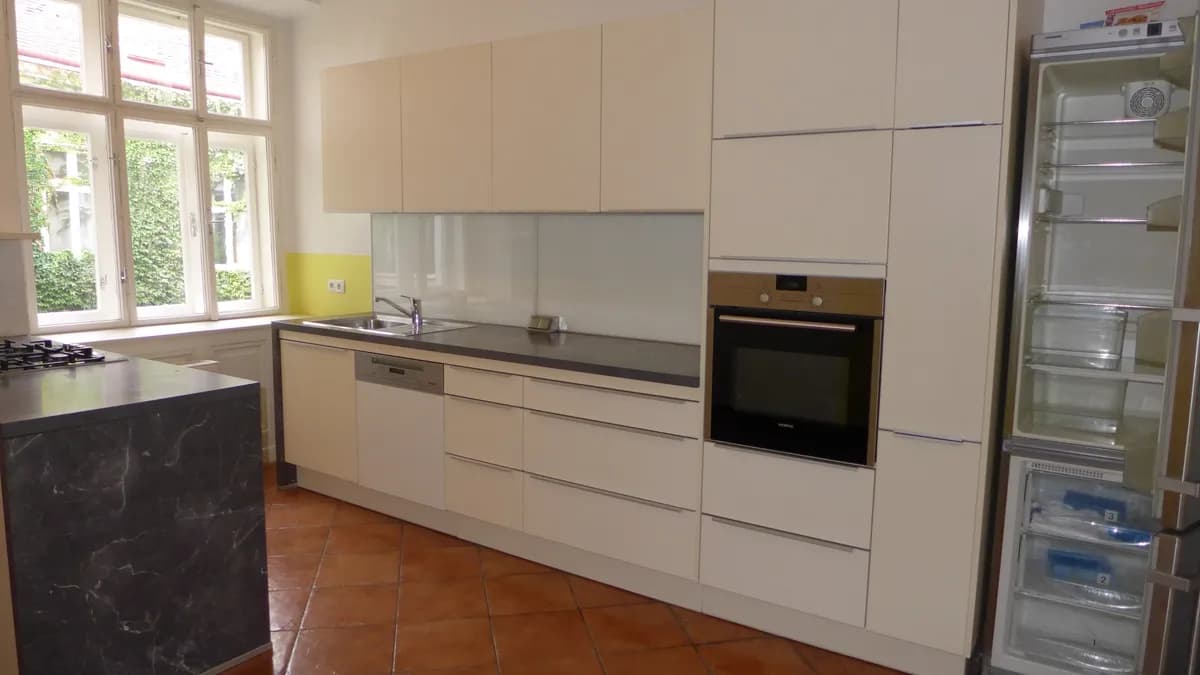 5-Zimmer-Wohnung mieten in Wien – 220 m², € 2.945 – Bild 9 von 16