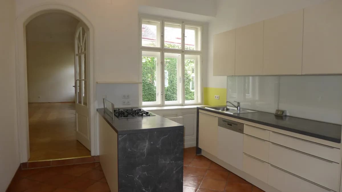 5-Zimmer-Wohnung mieten in Wien – 220 m², € 2.945 – Bild 10 von 16