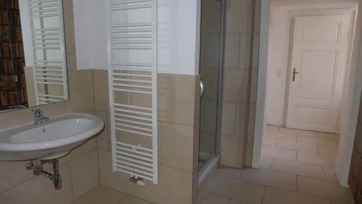 5-Zimmer-Wohnung mieten in Wien – 220 m², € 2.945 – Bild 12 von 16