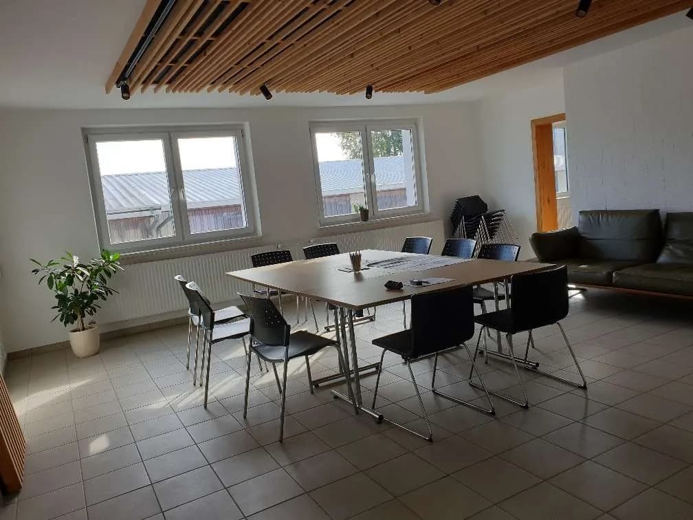 1-Zimmer-Gewerbeimmobilie mieten in Krems an der Donau – 34 m², € 350 – Bild 3 von 6