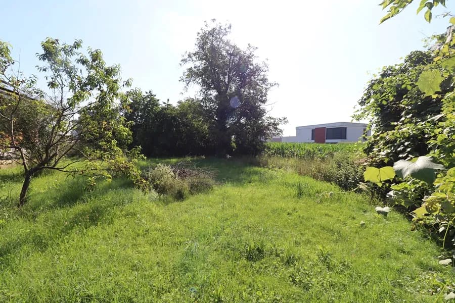 Grundstück kaufen in Graz-Umgebung – 700 m², € 143.000