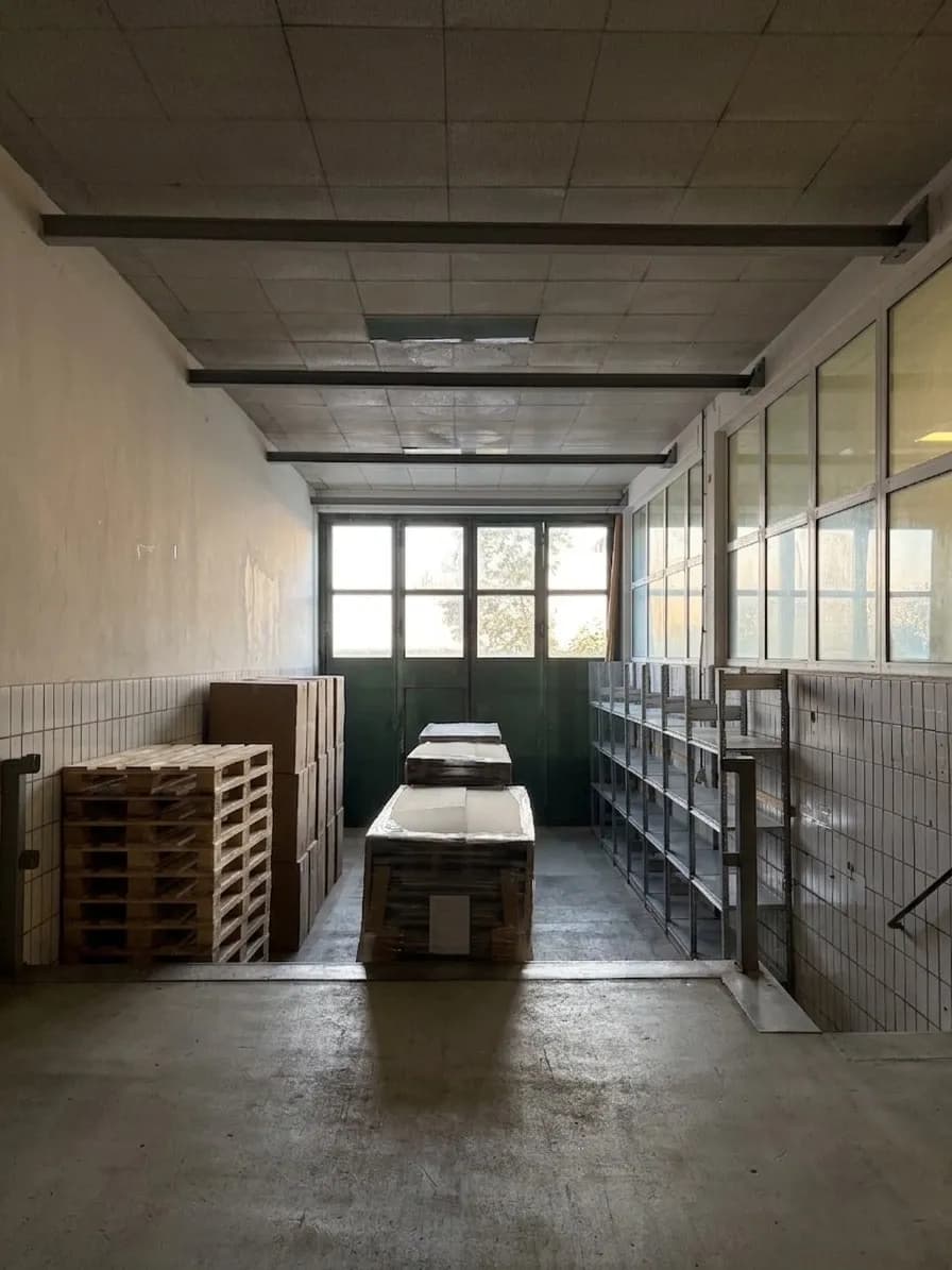 5-Zimmer-Gewerbeimmobilie mieten in Salzburg-Umgebung – 451 m², € 6