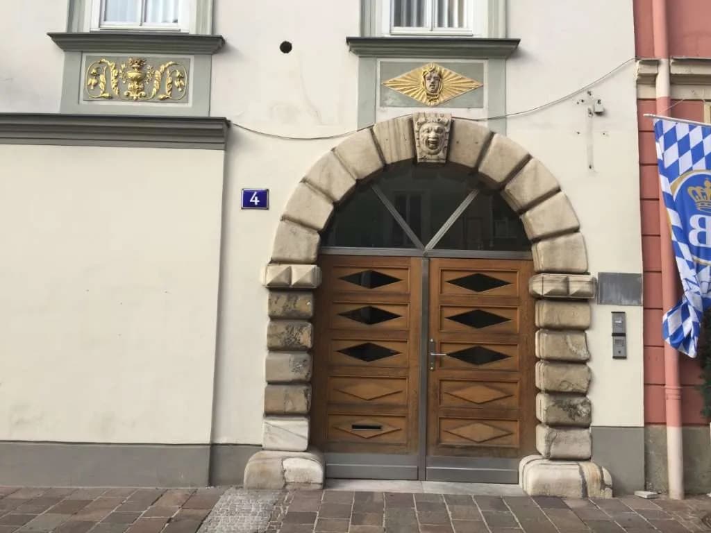 Gewerbeimmobilie kaufen in Klagenfurt – 900 m², € 2.950.000 – Bild 4 von 8