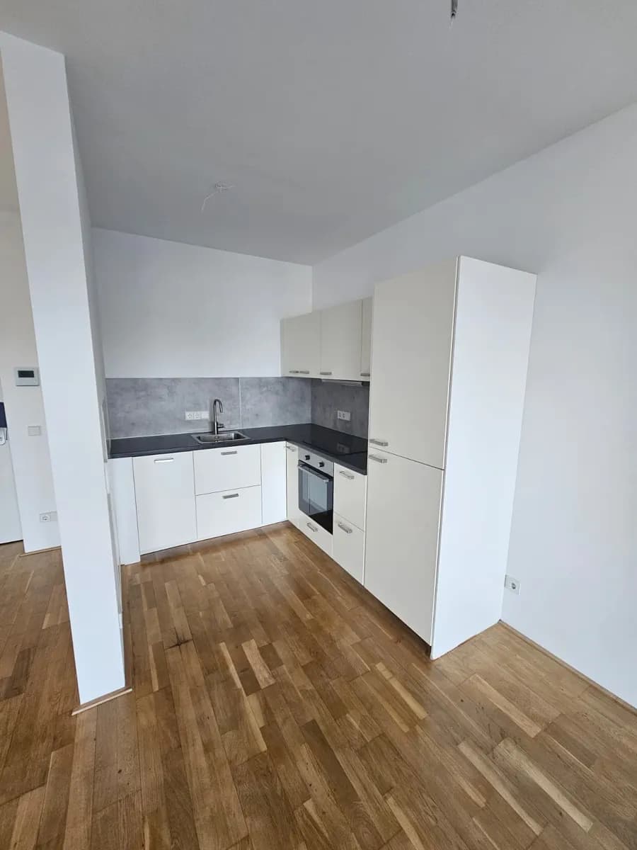2-Zimmer-Wohnung mieten in Linz – 49 m², € 920 – Bild 3 von 15