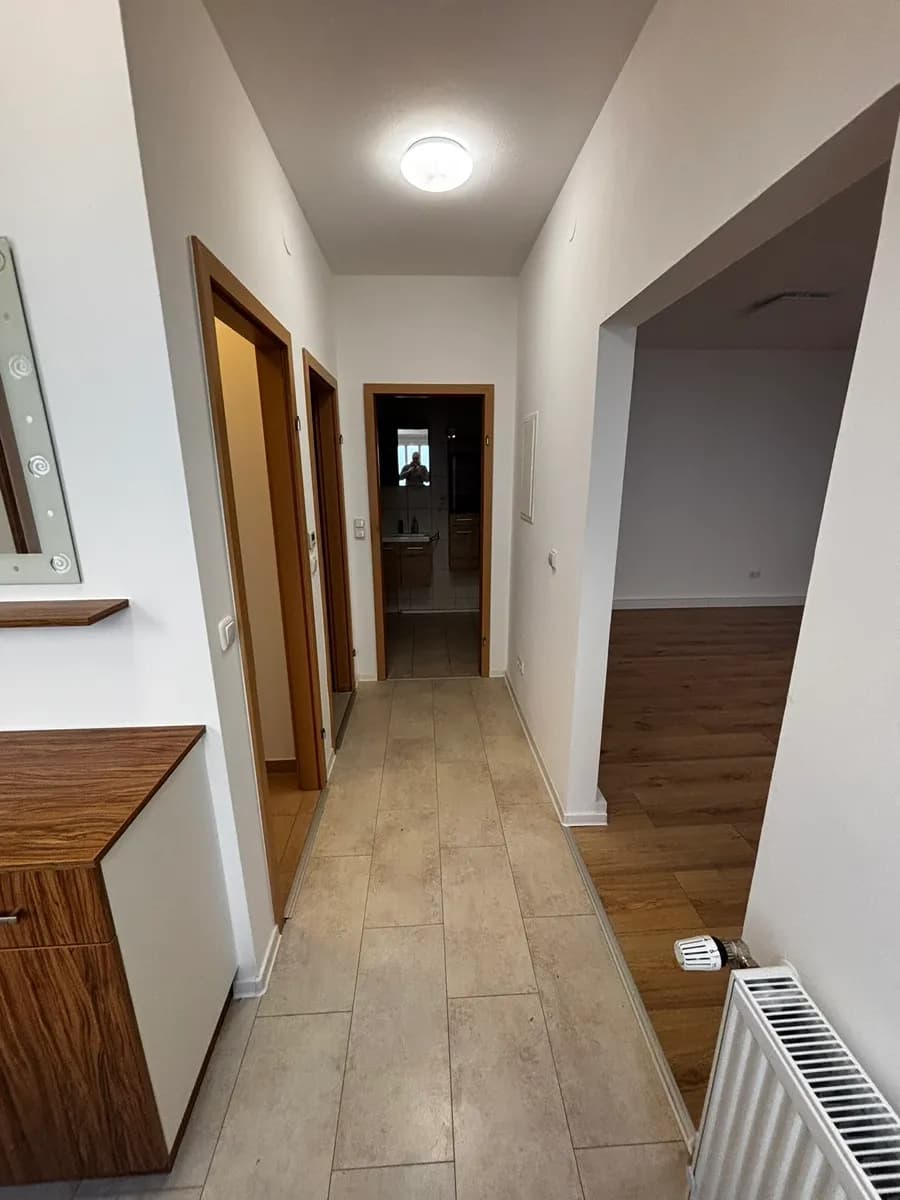 2-Zimmer-Wohnung mieten in Wien – 60 m², € 950 – Bild 2 von 8