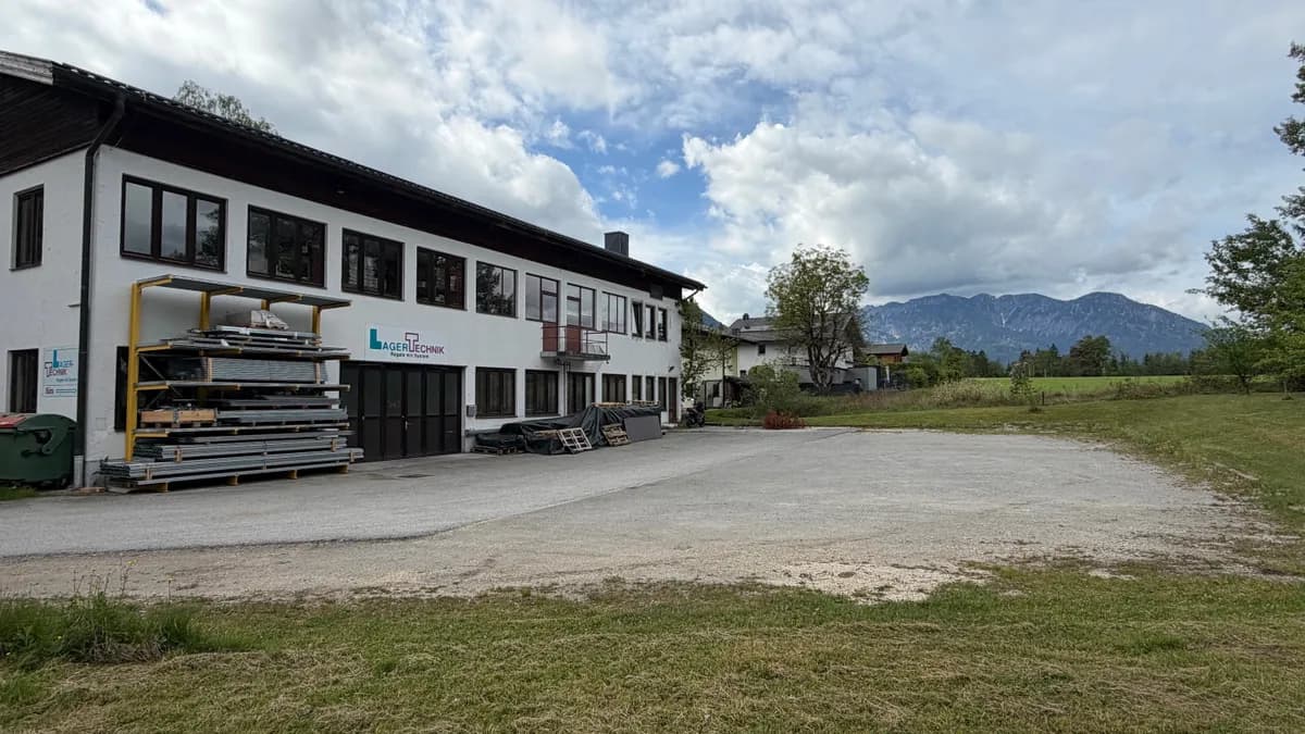 Gewerbeimmobilie mieten in Salzburg-Umgebung – 448 m², € 7