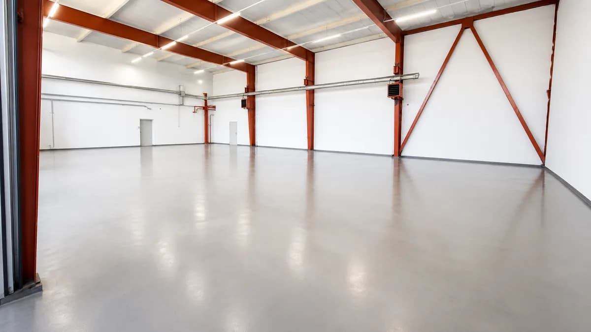 Gewerbeimmobilie mieten in Linz Land – 794 m², € 6.045 – Bild 2 von 7