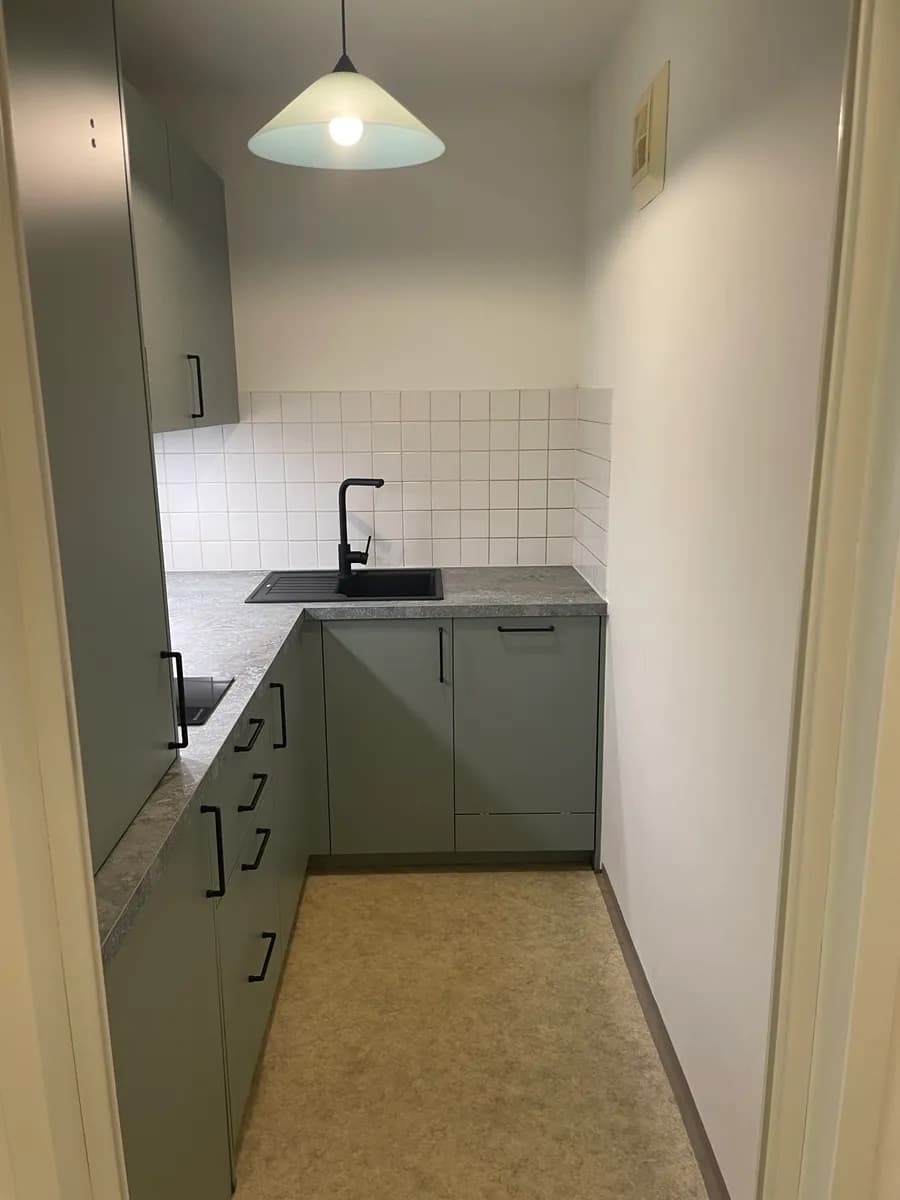 1-Zimmer-Wohnung mieten in Innsbruck – 35 m², € 920 – Bild 8 von 11