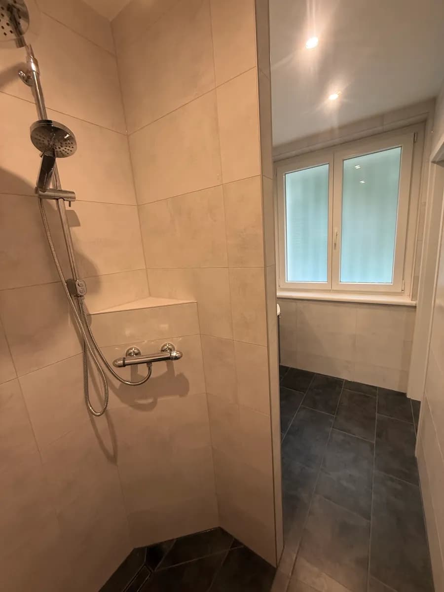 2-Zimmer-Wohnung mieten in Baden – 53 m², € 880 – Bild 12 von 12