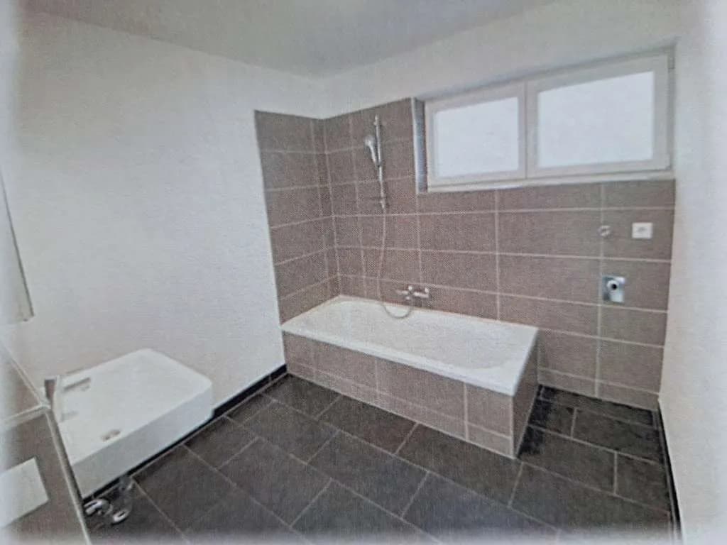 2-Zimmer-Wohnung mieten in Vöcklabruck – 70 m², € 1.200 – Bild 10 von 16