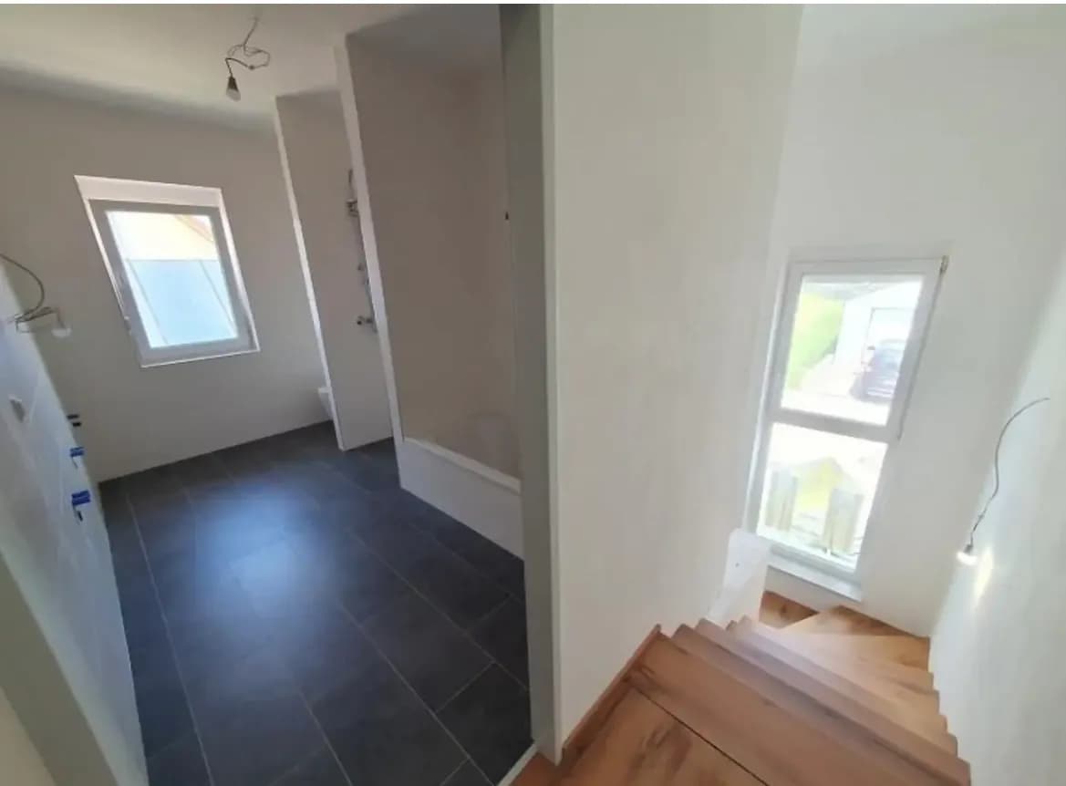 4-Zimmer-Haus mieten in Gänserndorf – 110 m², € 1.490 – Bild 9 von 10