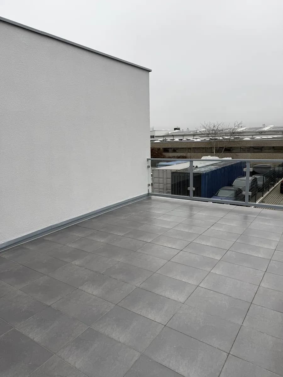 6-Zimmer-Gewerbeimmobilie mieten in Mödling – 140 m², € 2.500 – Bild 10 von 27