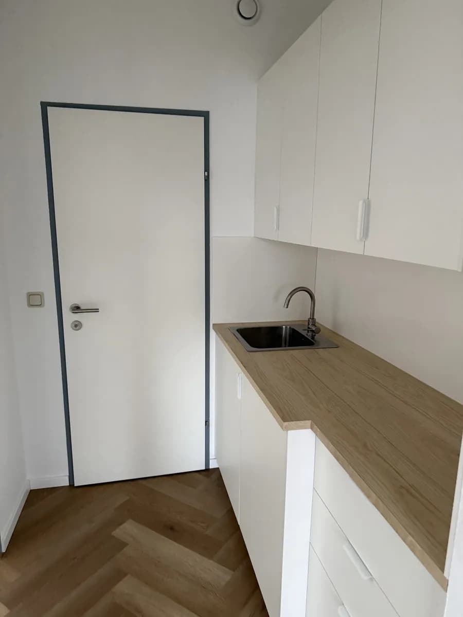 6-Zimmer-Gewerbeimmobilie mieten in Mödling – 140 m², € 2.500 – Bild 14 von 27
