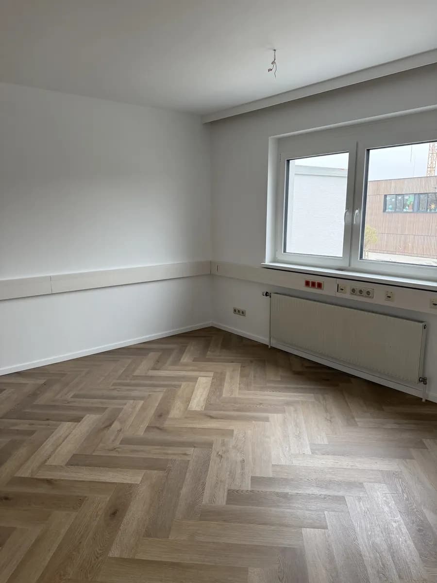 6-Zimmer-Gewerbeimmobilie mieten in Mödling – 140 m², € 2.500 – Bild 17 von 27